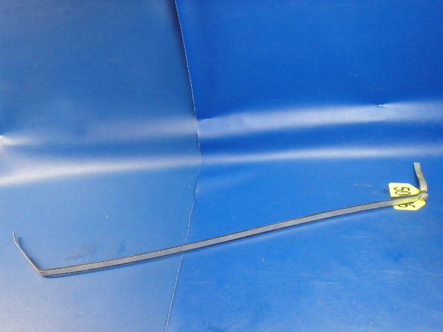 NPN Cessna - FUEL TANK STRAPS INBOARD AND OUTBOARD